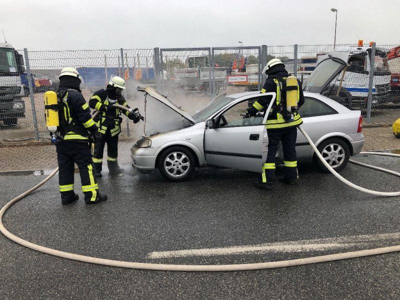 Kraftfahrzeugbrand klein (FK1)